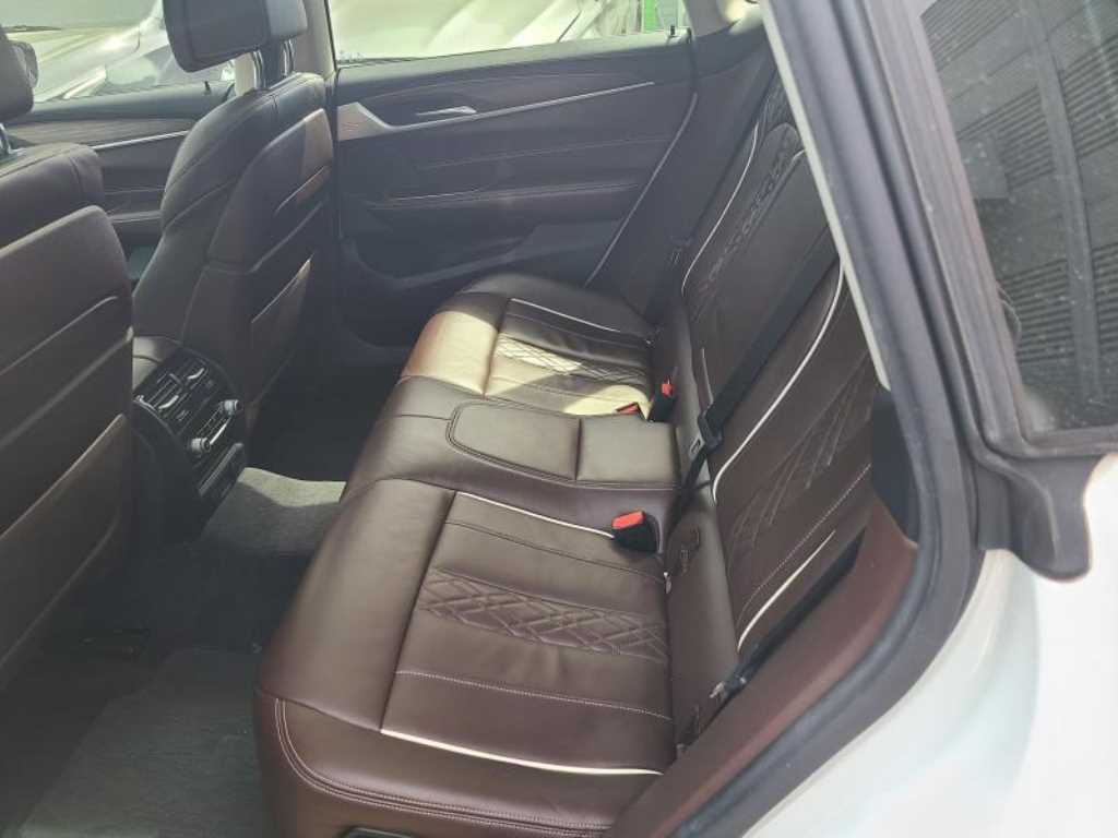 BMW Gran Turismo 2018 Blanco - Importación desde Corea - HF Imports Iquique - Foto 14