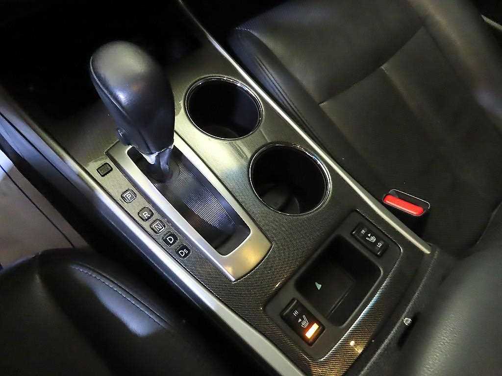 Nissan Altima - Vista 12