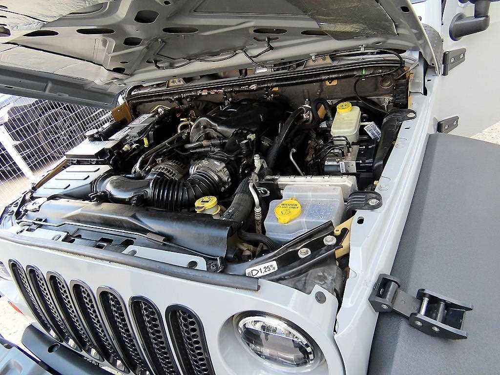 Jeep Wrangler 2014 Gris - Importación desde Corea - HF Imports Iquique - Foto 17