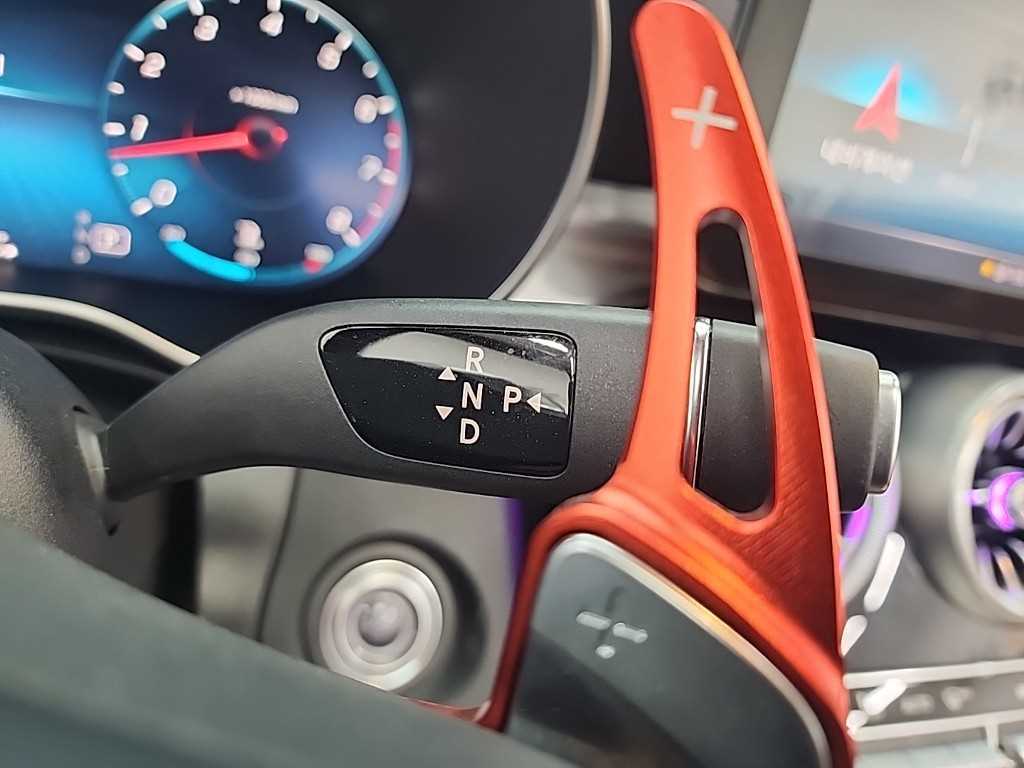 Mercedes Benz C Class - Vista 8