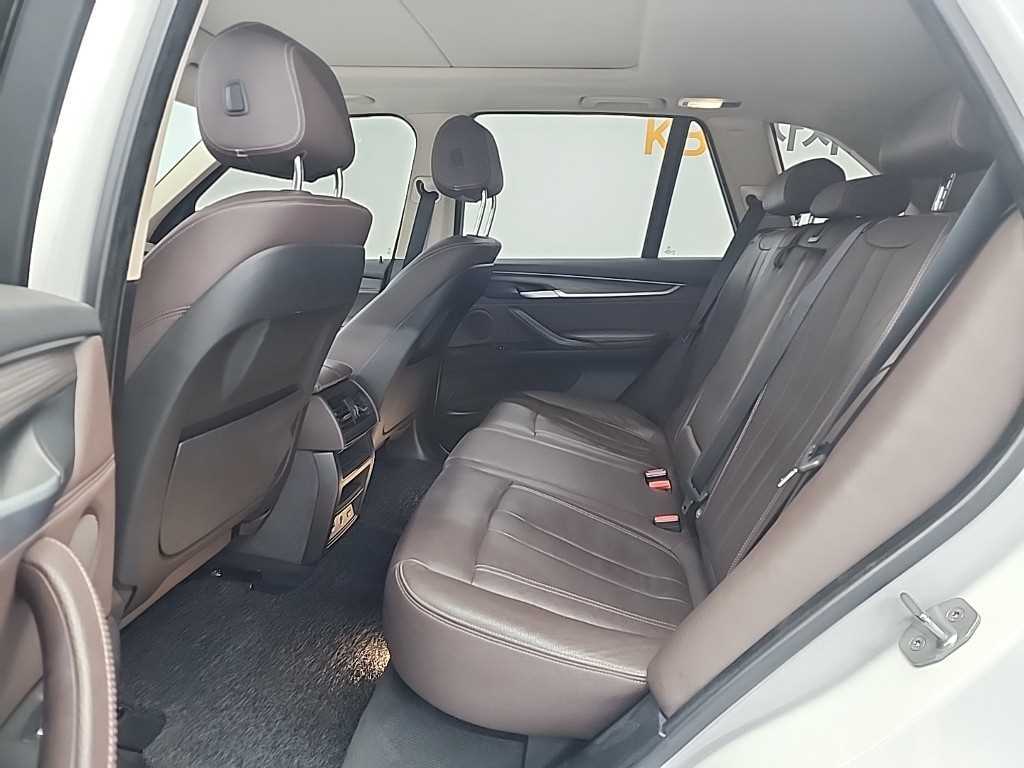 BMW X5 - Vista 12
