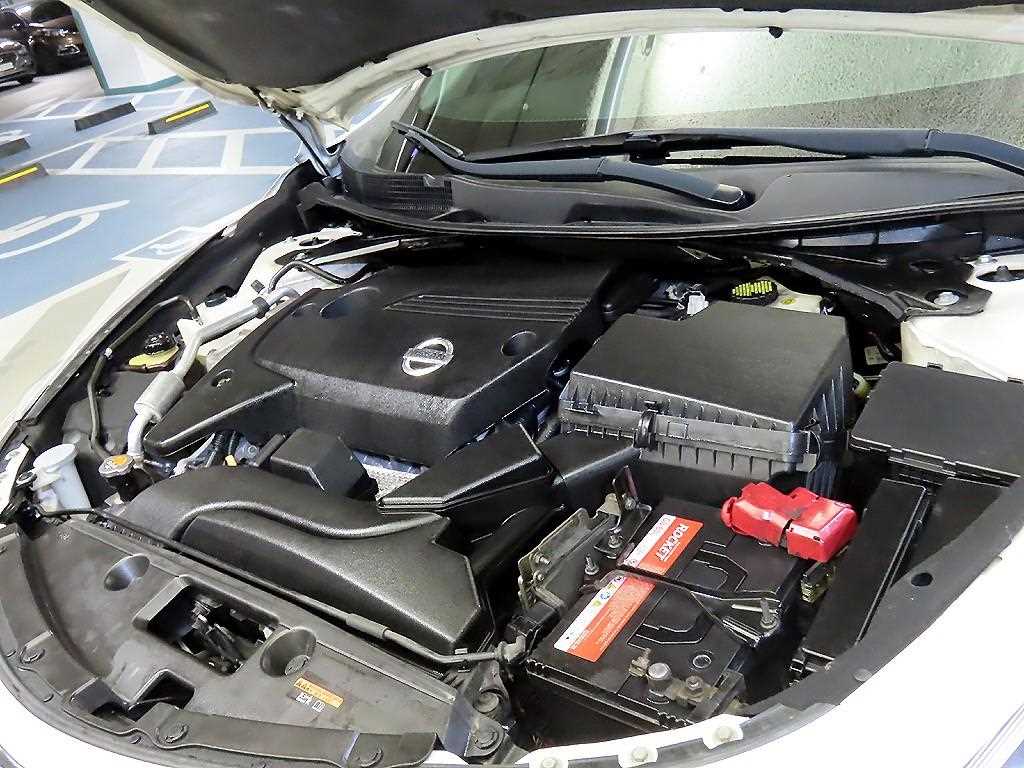 Nissan Altima 2014 Blanco - Importación desde Corea - HF Imports Iquique - Foto 18