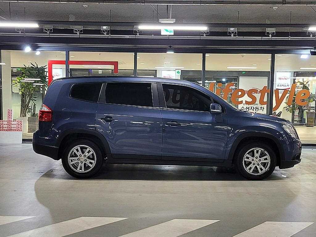 Chevrolet Orlando - Vista 3