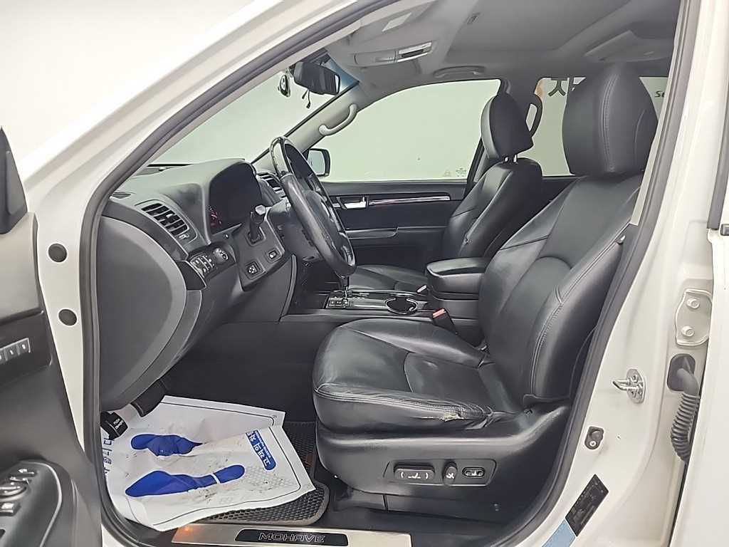 KIA Mohave - Vista 11