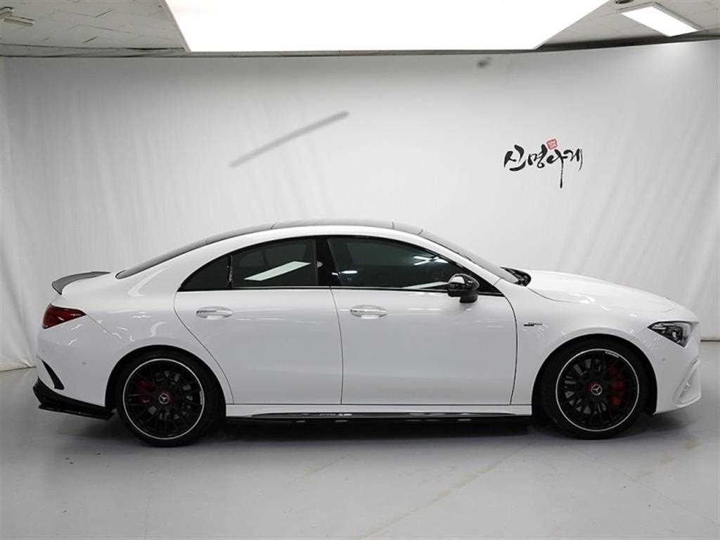 Mercedes Benz CLA Class - Vista 3