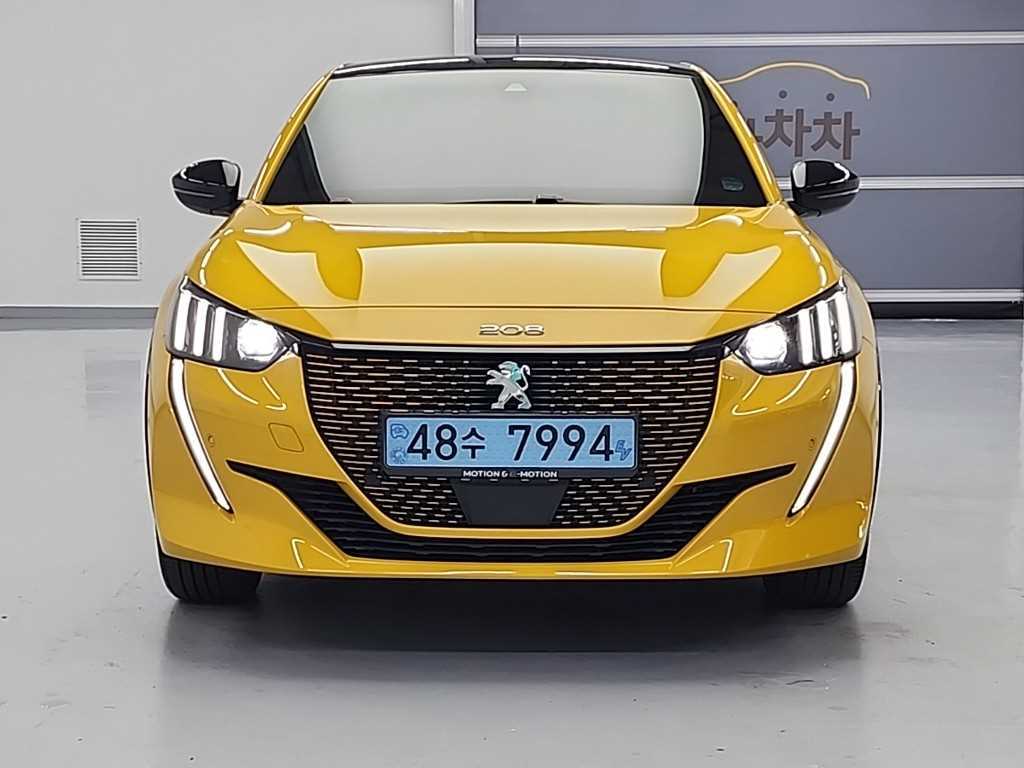 Peugeot 208 - Vista 3