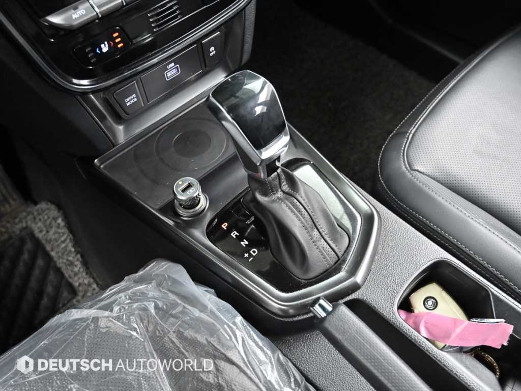 Ssangyong Tivoli - Vista 9