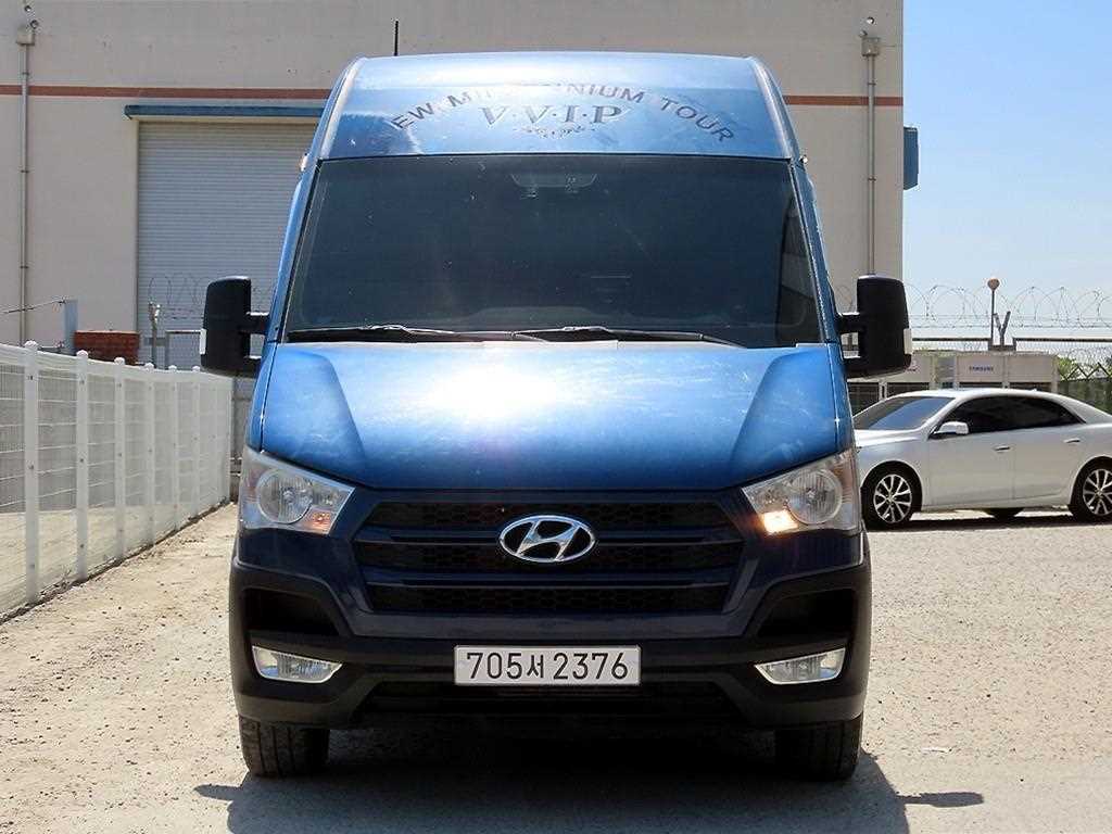 HYUNDAI Solati 2016 - Importación desde Corea - HF Imports Iquique - Foto 1