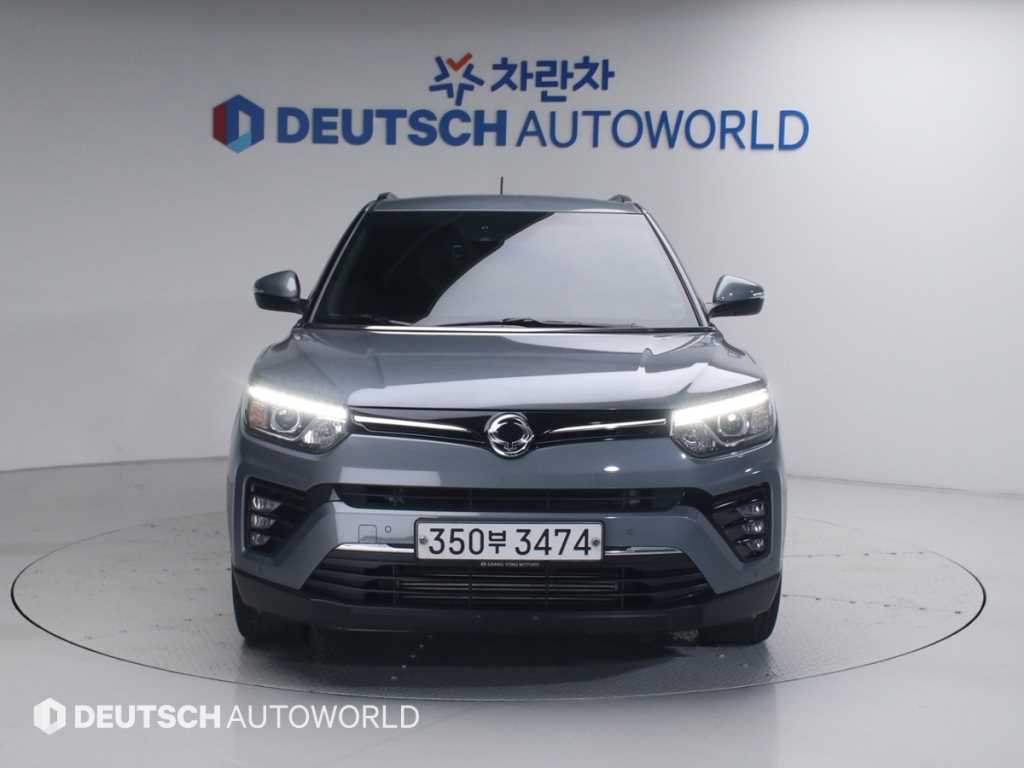 Ssangyong Tivoli - Vista 3