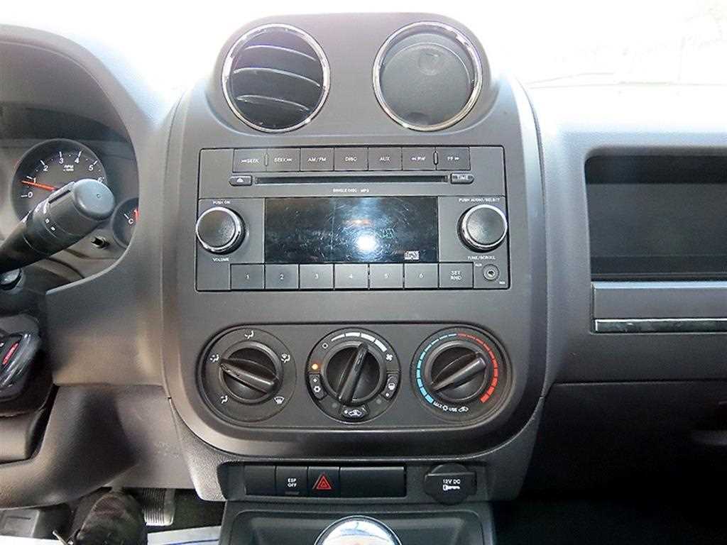 Jeep Compass 2009 Rojo - Importación desde Corea - HF Imports Iquique - Foto 13