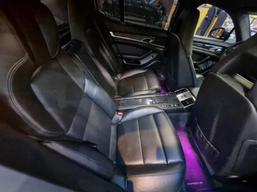 Porsche Panamera - Vista 7