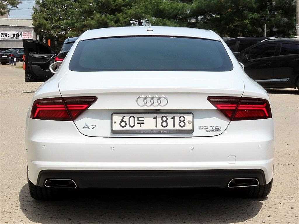 Audi A7 - Vista 4