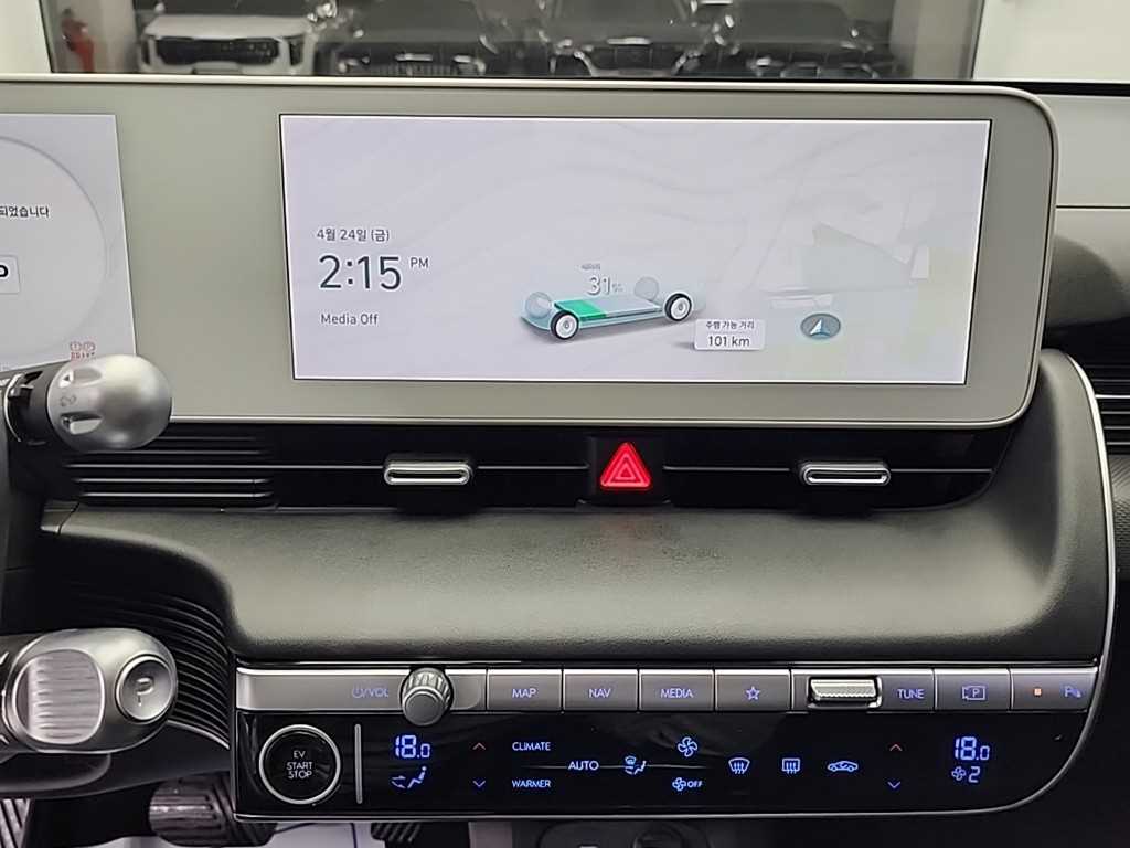 HYUNDAI Ioniq 5 - Vista 11