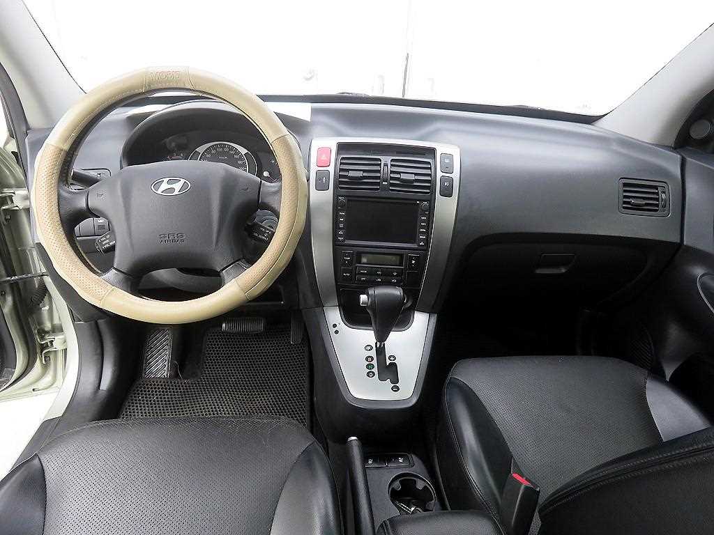 HYUNDAI Tucson - Vista 8