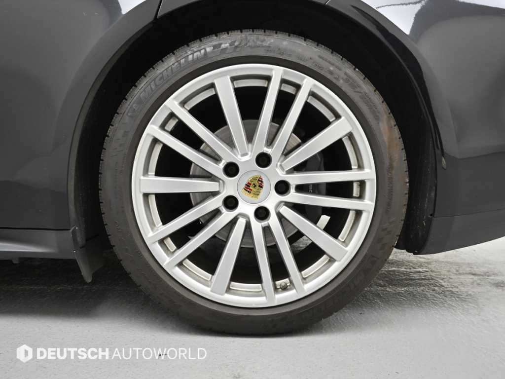 Porsche Panamera - Vista 5