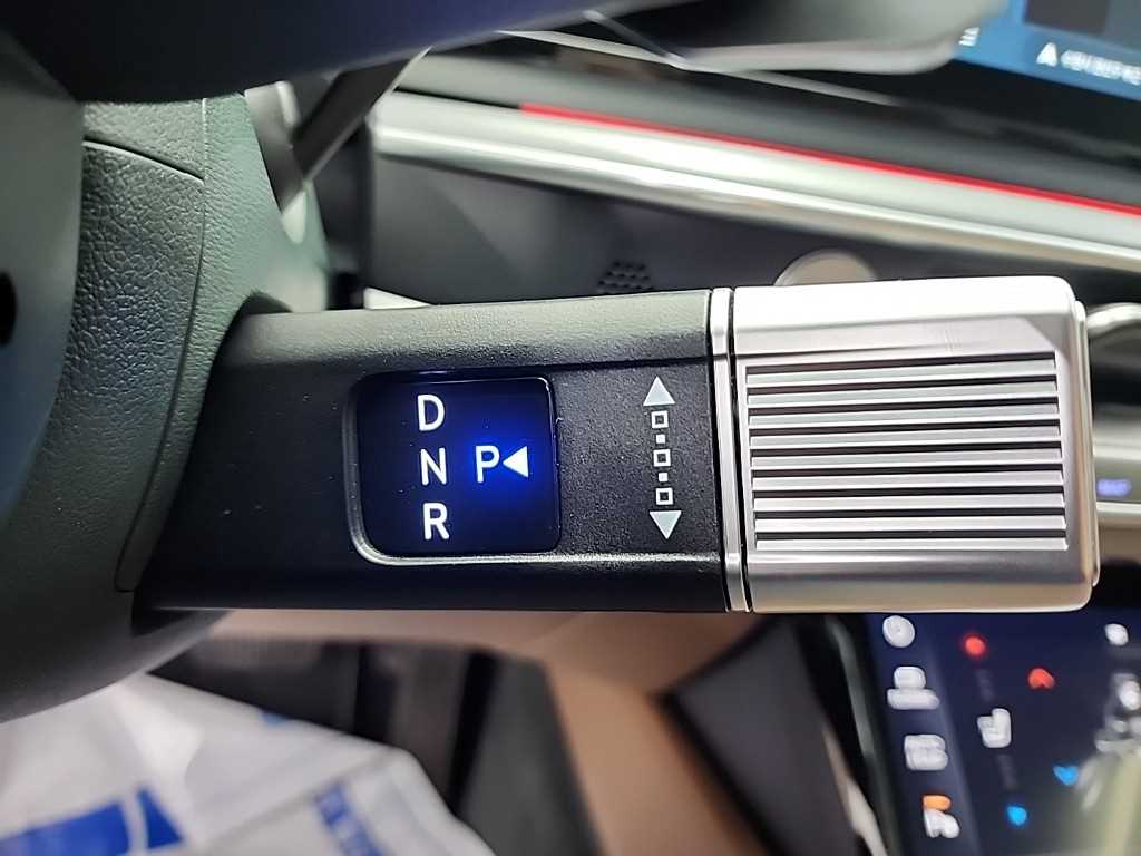 HYUNDAI Grandeur - Vista 8