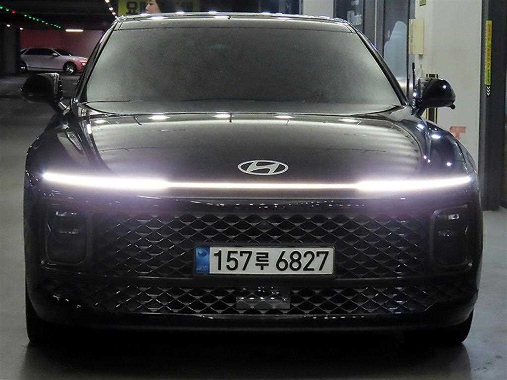 HYUNDAI Grandeur - Vista 2