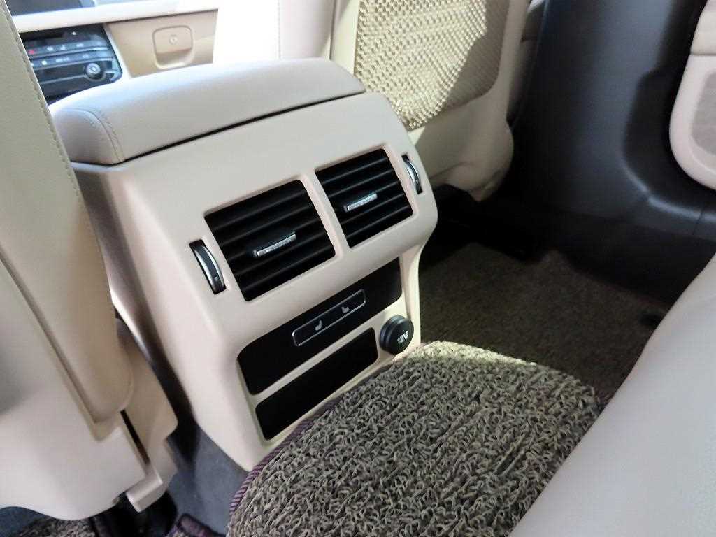 Jaguar XF 2017 Negro - Importación desde Corea - HF Imports Iquique - Foto 16