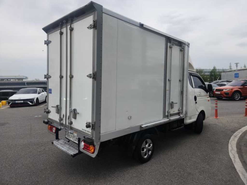 Small Truck Normal Box(High Deck) - Vista 2