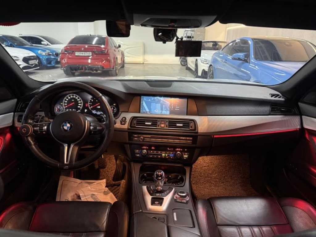 BMW 5 Series - Vista 8