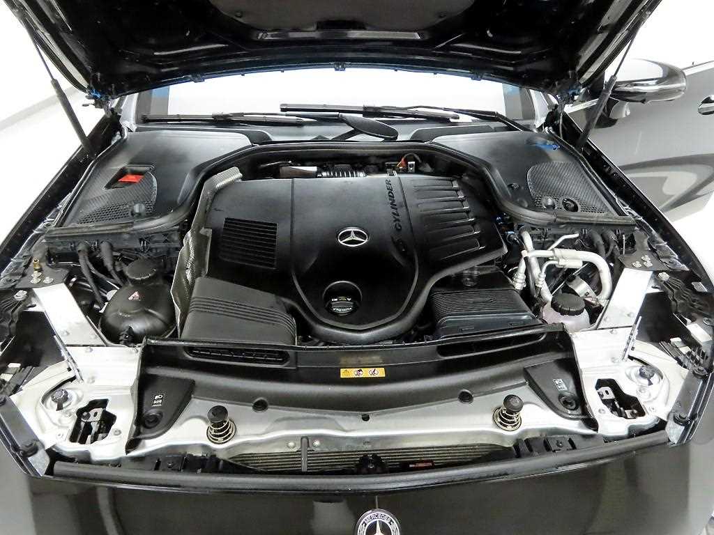 Mercedes Benz CLS Class 2023 Negro - Importación desde Corea - HF Imports Iquique - Foto 20