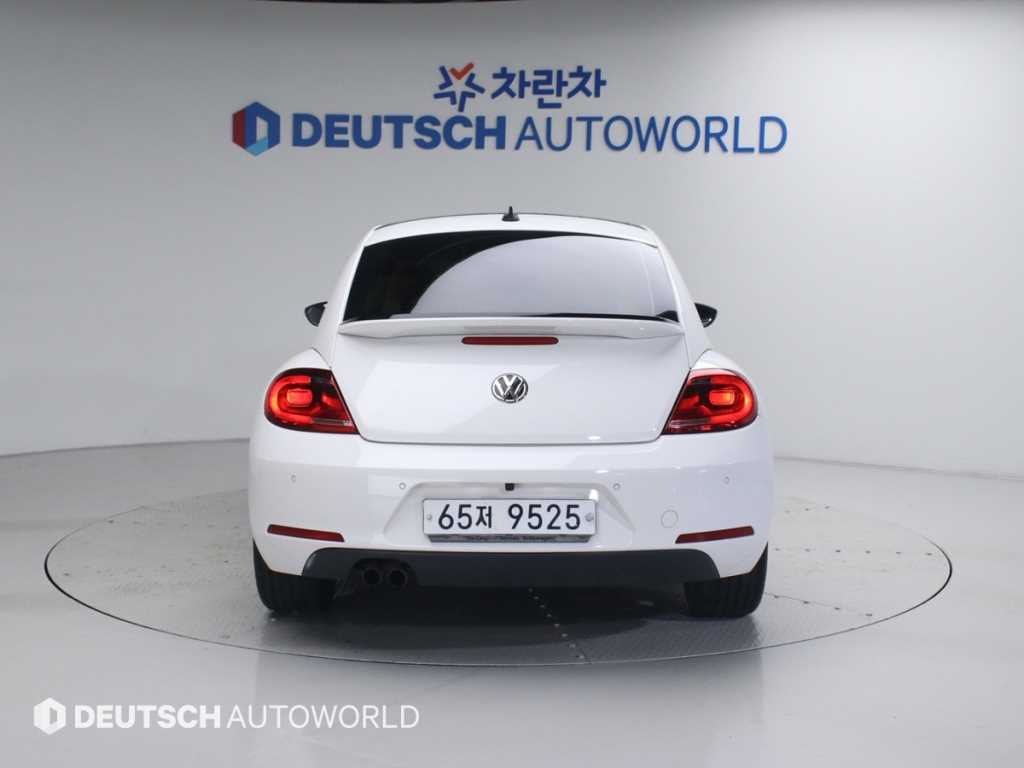 Volkswagen Beetle - Vista 4
