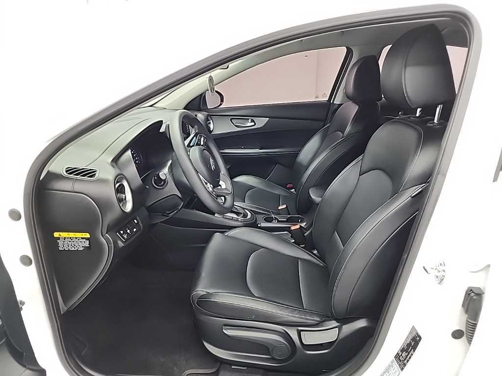 KIA K3 - Vista 11