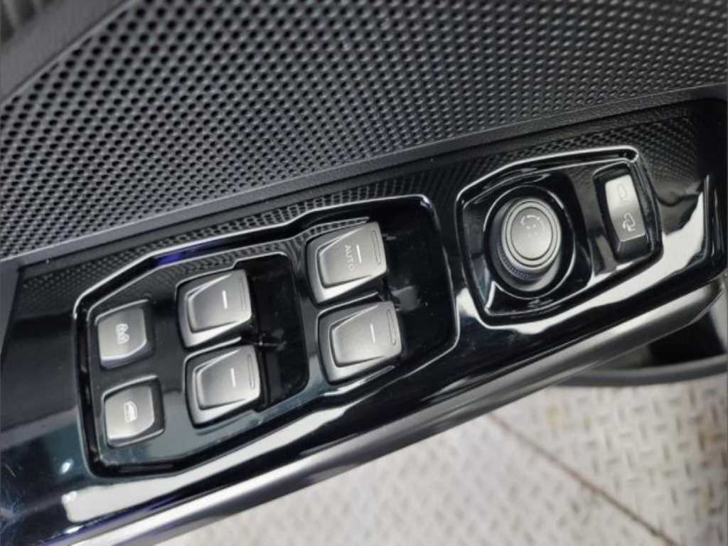 Ssangyong Tivoli 2021 - Importación desde Corea - HF Imports Iquique - Foto 17