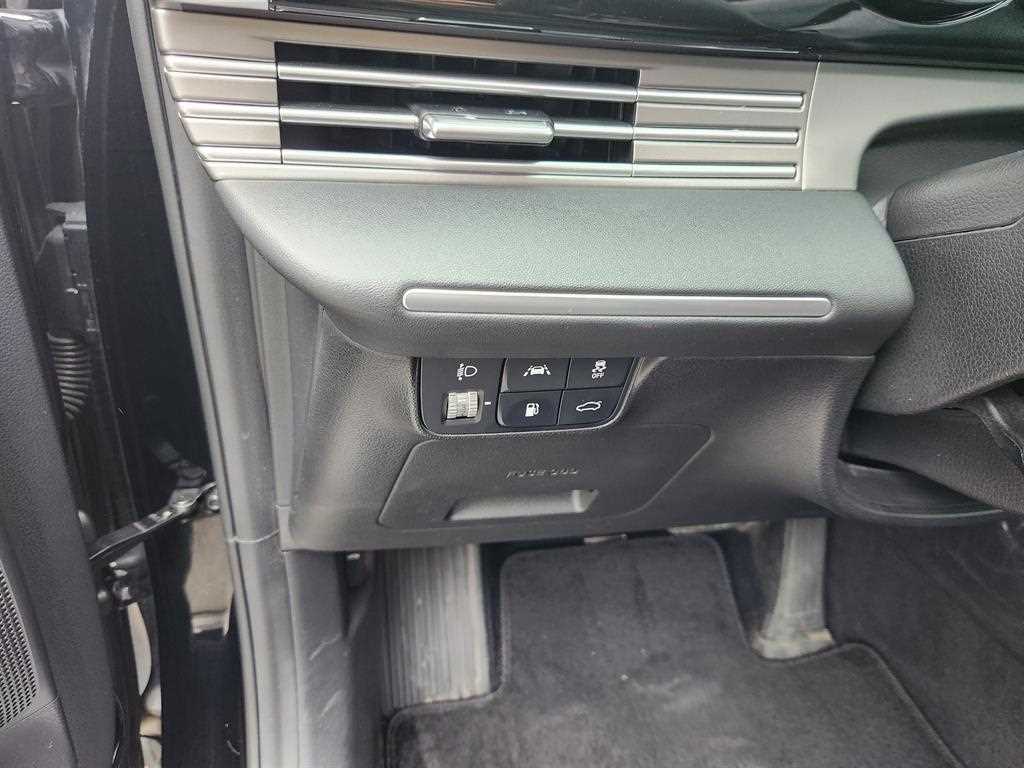 HYUNDAI Grandeur - Vista 9