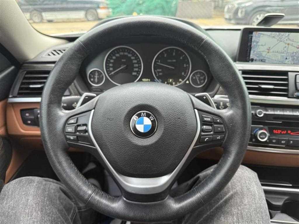 BMW 4 Series - Vista 8