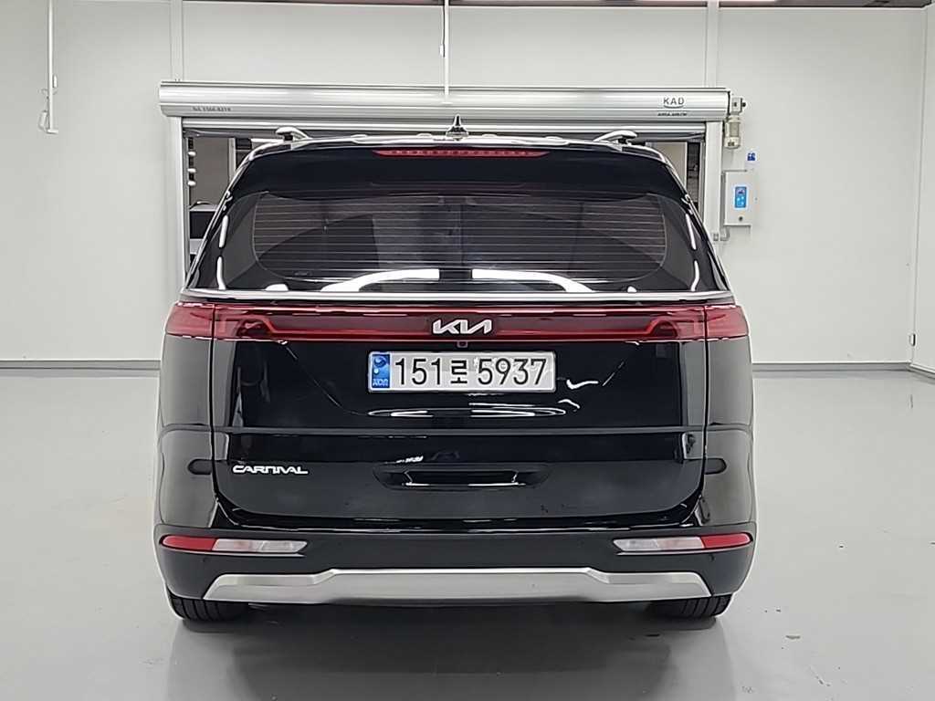 KIA Carnival - Vista 3