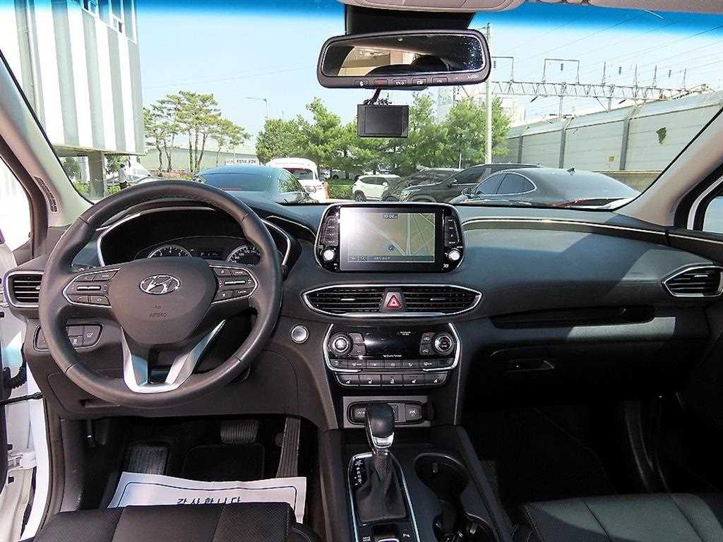HYUNDAI Santa Fe - Vista 7
