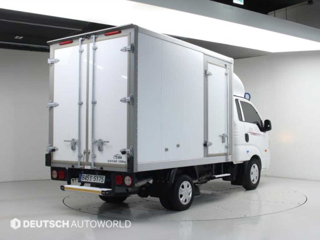 Small Truck Normal Box(High Deck) - Vista 2