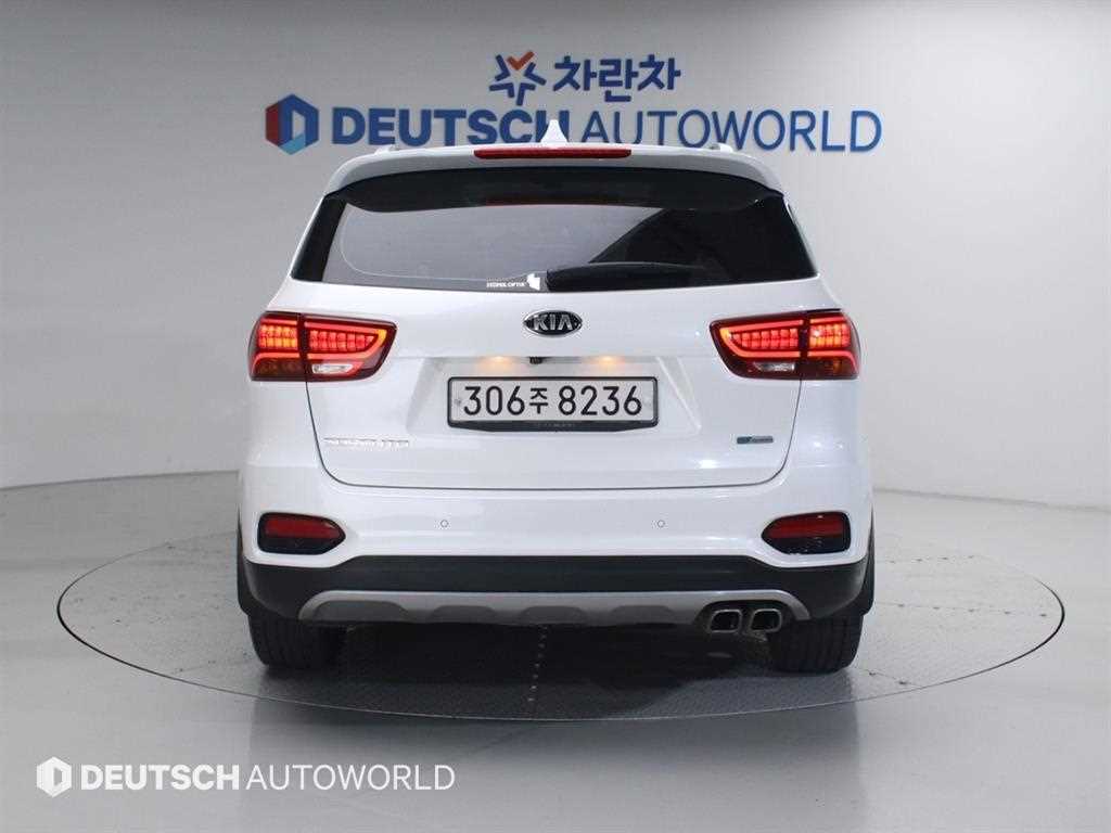 KIA Sorento - Vista 4