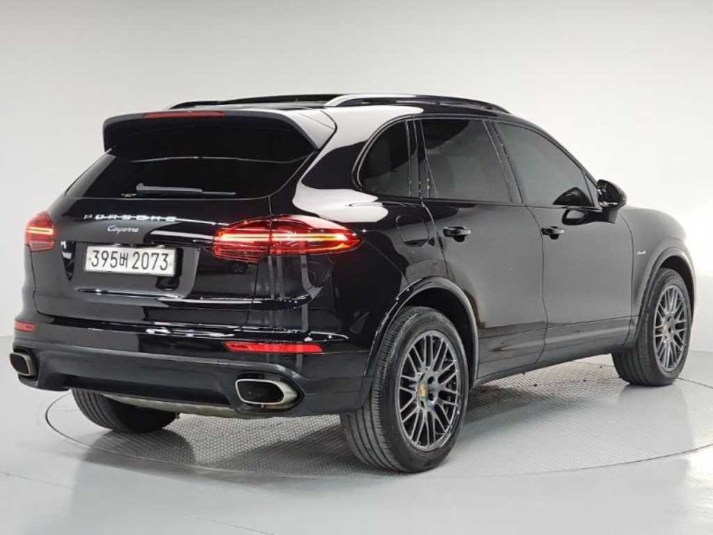 Porsche Cayenne - Vista 3