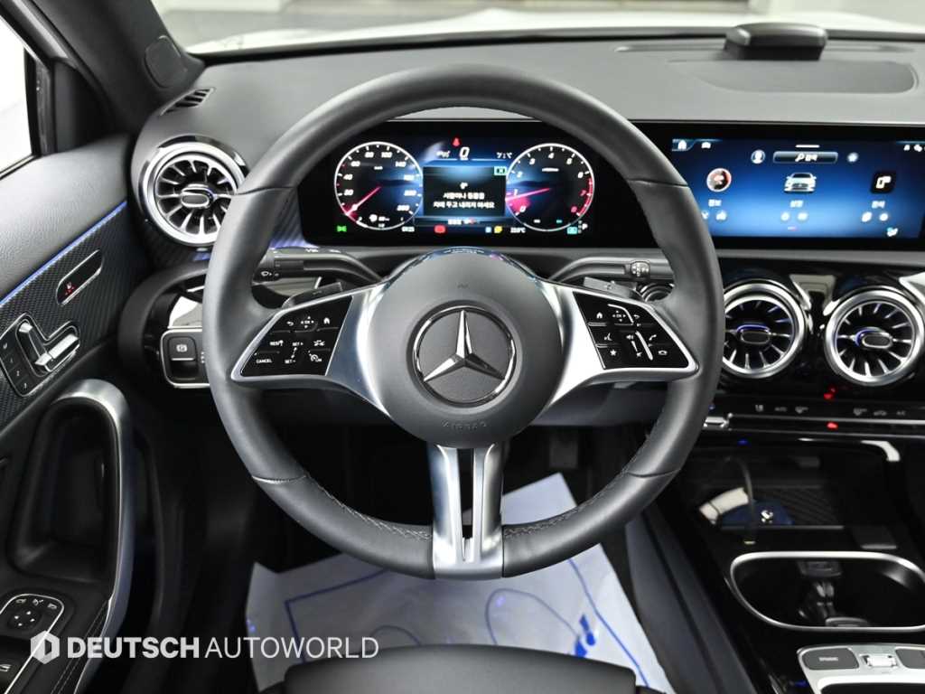Mercedes Benz A Class 2024 Blanco - Importación desde Corea - HF Imports Iquique - Foto 13