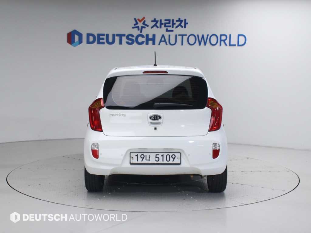 KIA Morning - Vista 4