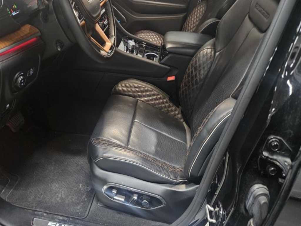 Jeep Cherokee - Vista 11