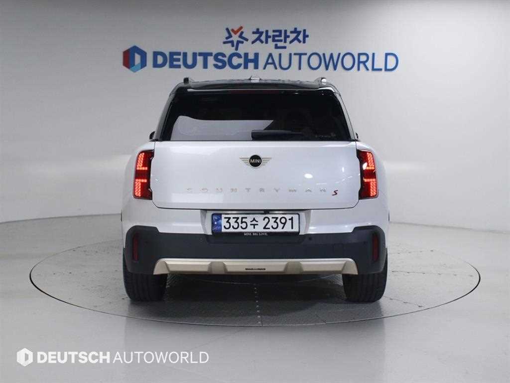 Mini Countryman - Vista 4