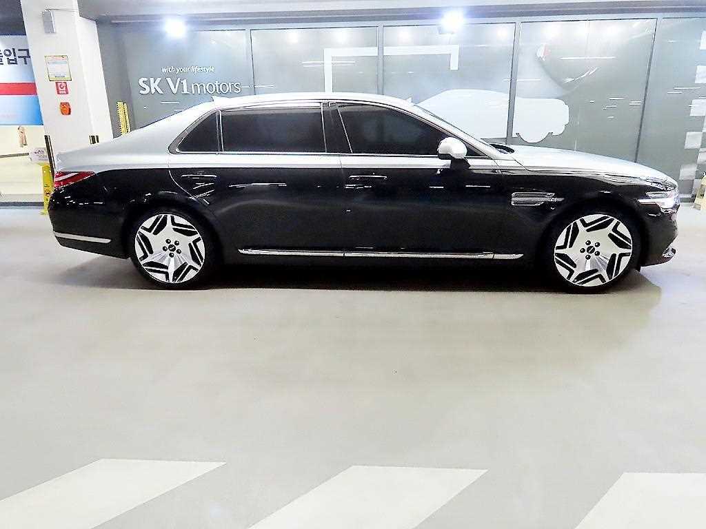 Genesis G90 - Vista 3