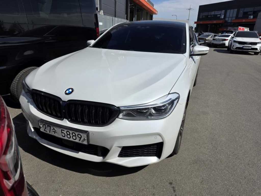 BMW Gran Turismo 2019 Blanco - Importación desde Corea - HF Imports Iquique - Foto 1