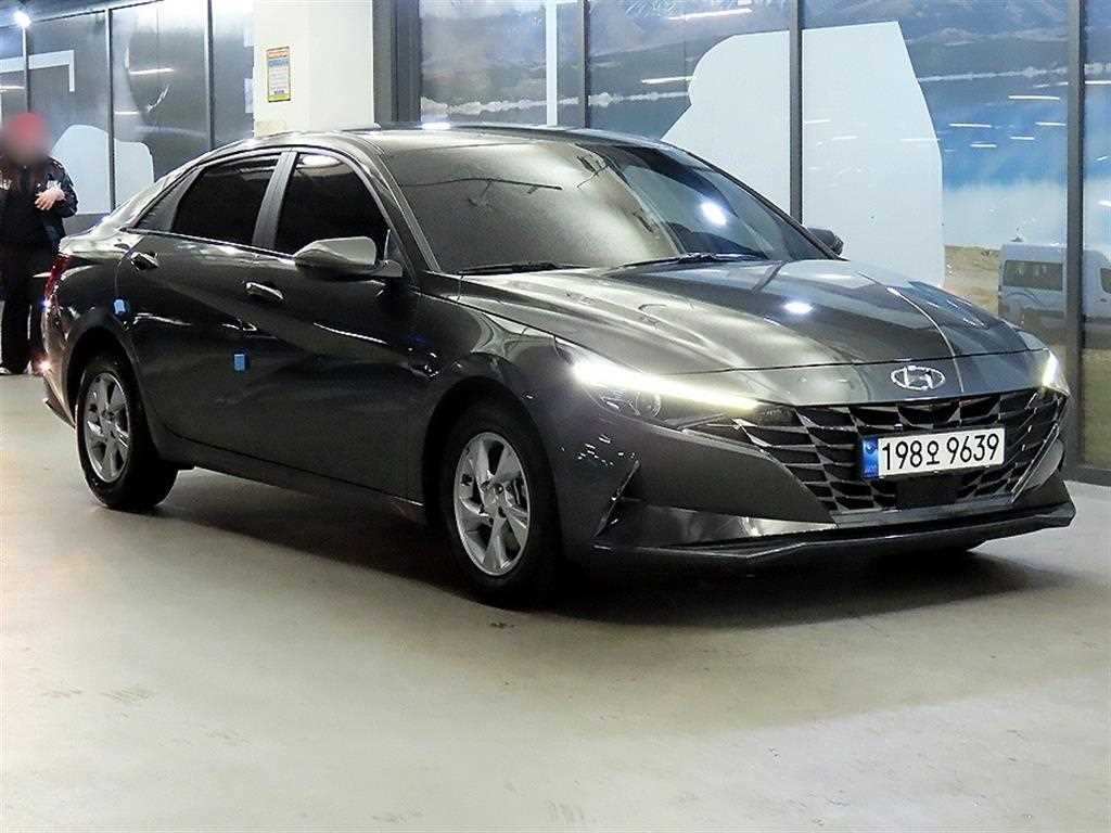 HYUNDAI Avante 2021 - Importación desde Corea - HF Imports Iquique - Foto 1