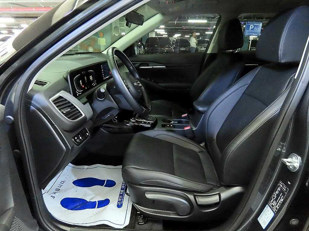 KIA Seltos - Vista 6