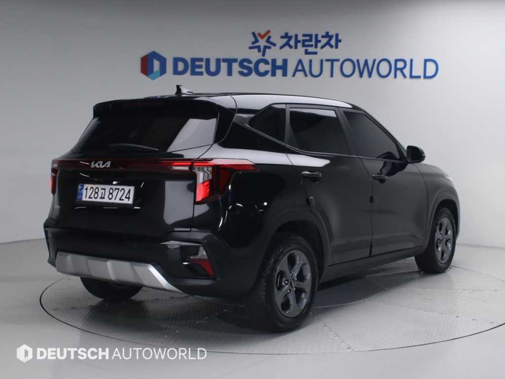 KIA Seltos - Vista 2