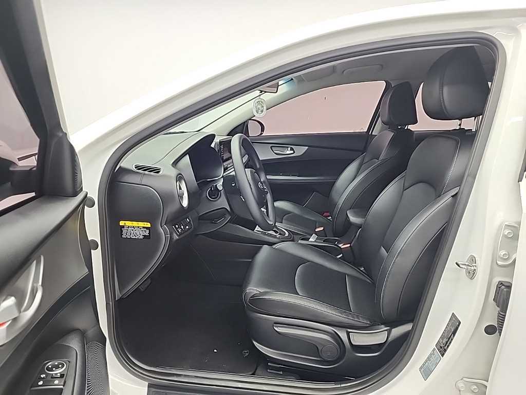 KIA K3 - Vista 11