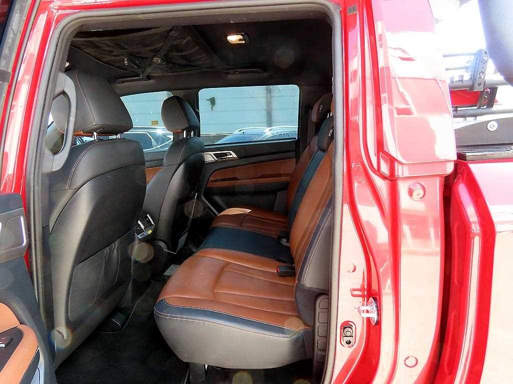 Ssangyong Rexton - Vista 6