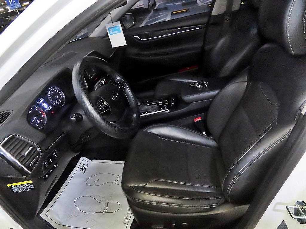 HYUNDAI Grandeur - Vista 6