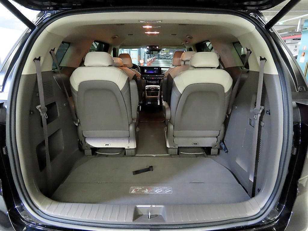KIA Carnival 2023 Negro - Importación desde Corea - HF Imports Iquique - Foto 17