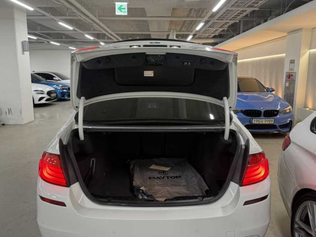 BMW 5 Series - Vista 6
