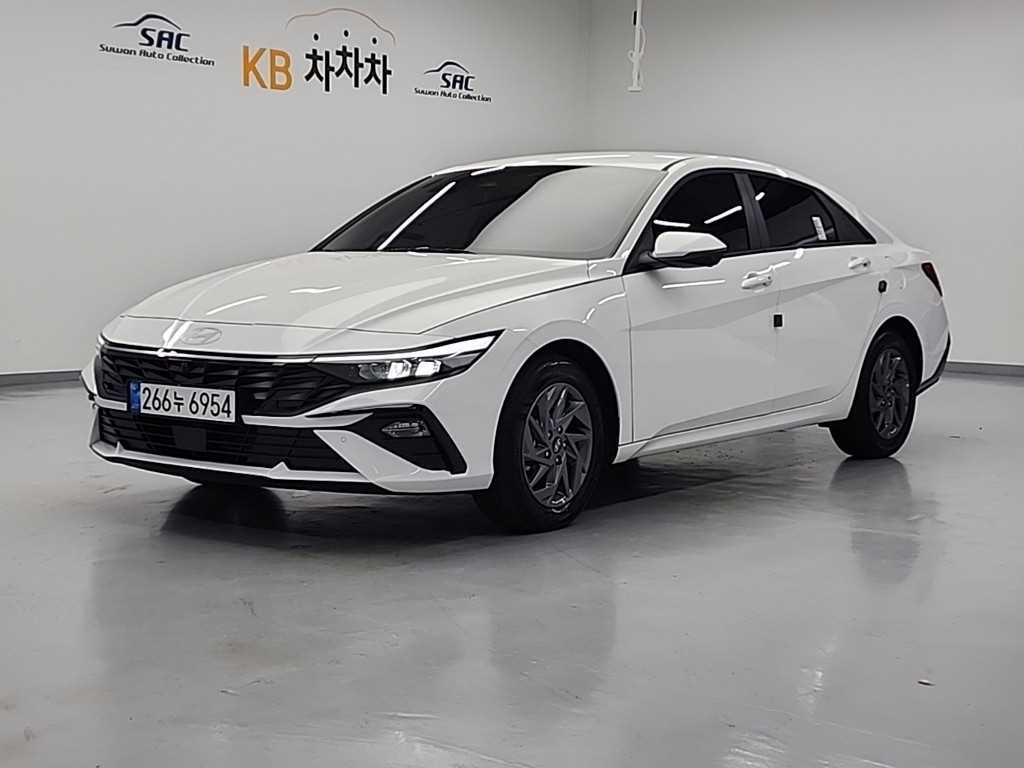 HYUNDAI Avante 2026 Blanco - Importación desde Corea - HF Imports Iquique - Foto 1